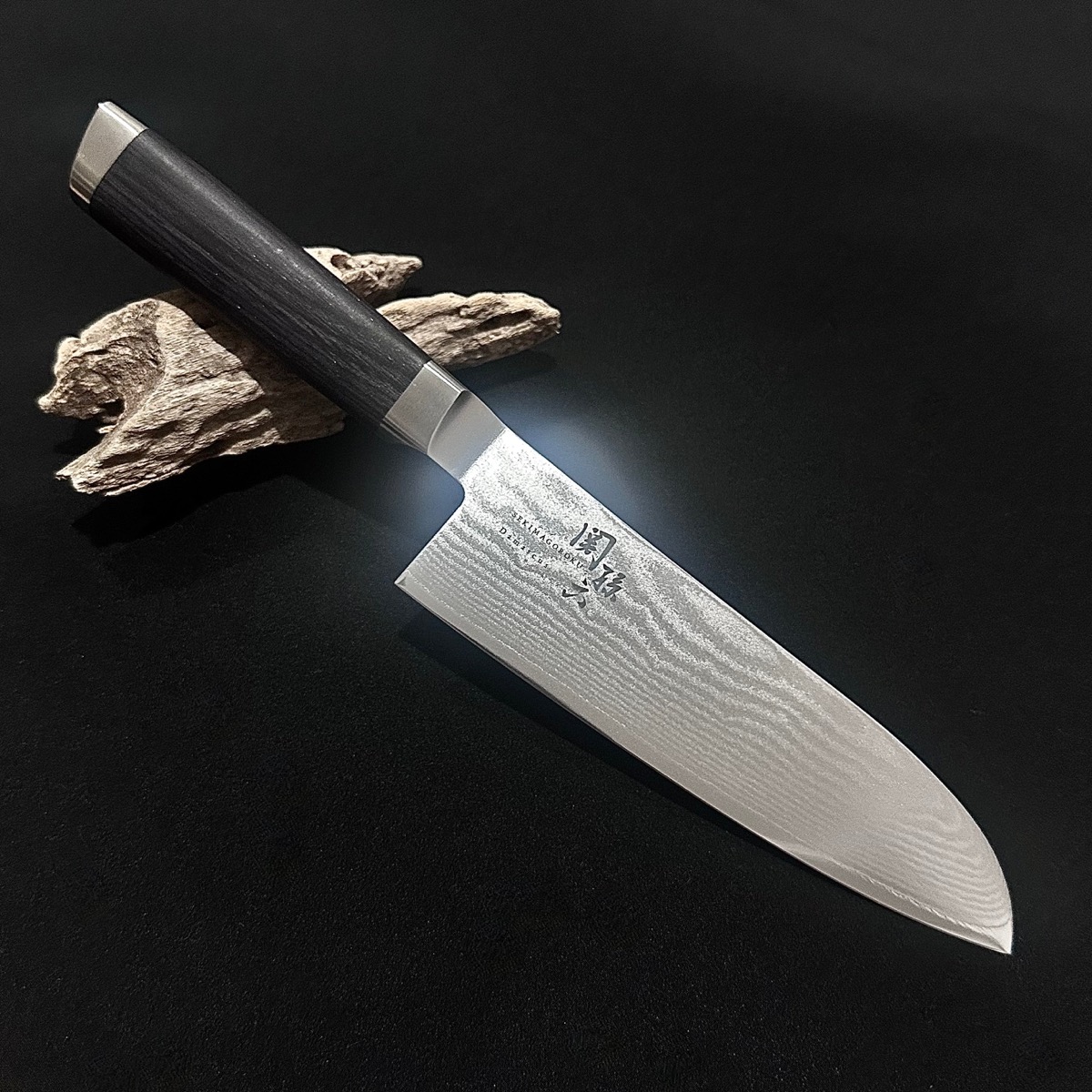 Seki Magoroku Damascus Santoku 165mm AE5200