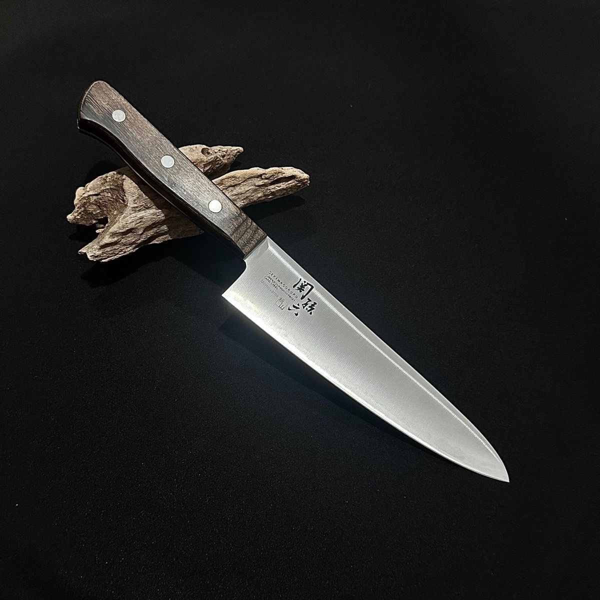 Seki Magoroku Momoyama Gyuto 180mm